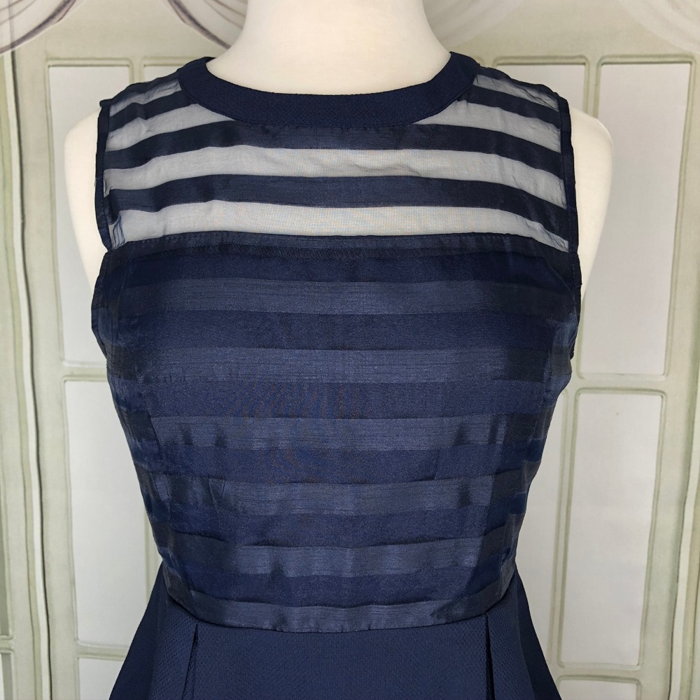 Esley Illusion Organza-Paneled A-line Dress - Picture 5 of 8